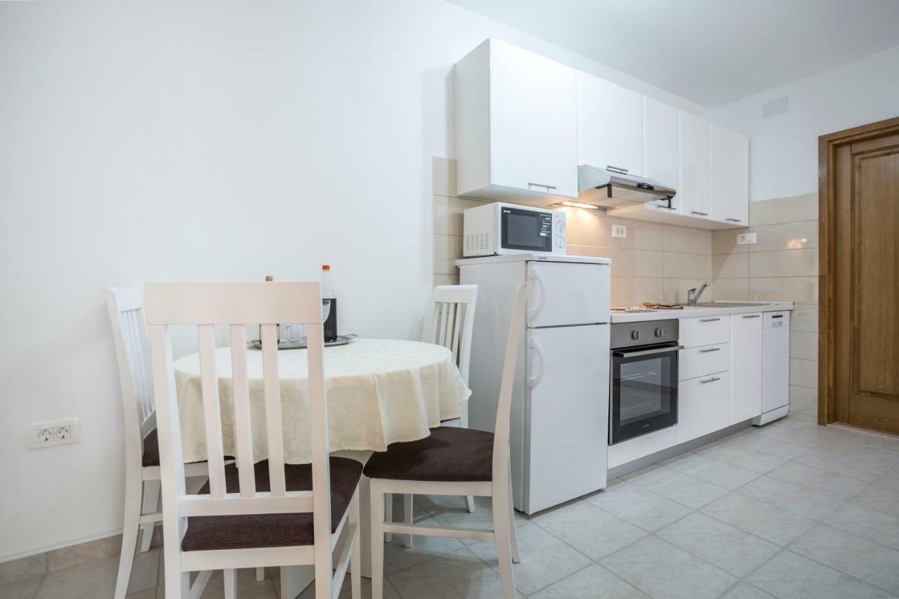 Apartments Bezmalinovic 2 بول المظهر الخارجي الصورة
