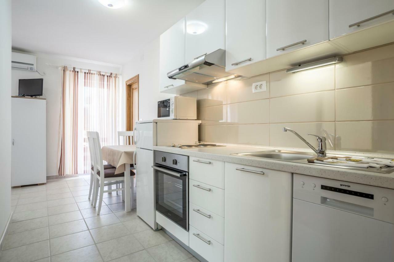 Apartments Bezmalinovic 2 بول المظهر الخارجي الصورة